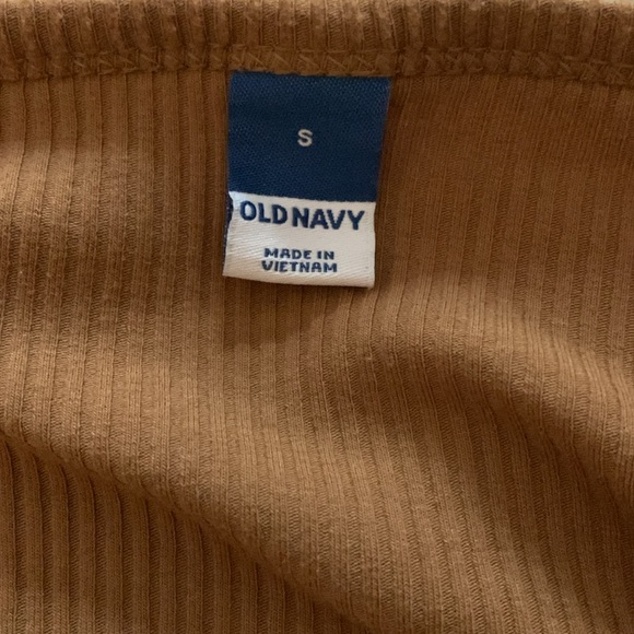 Old Navy Plush V-Neck T-Shirt - Picture 6 of 7